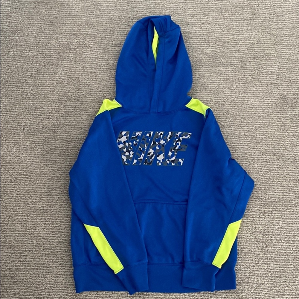 Boys Nike Sweatshirt size Medium